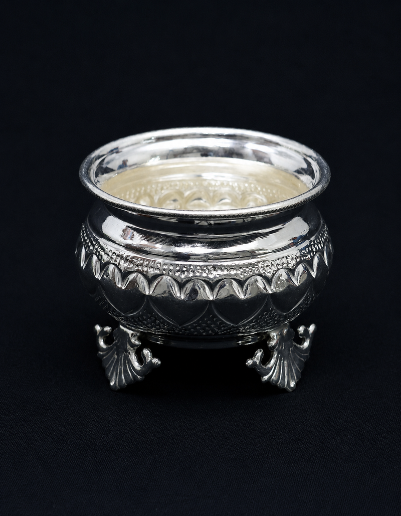 Manasa jimmy nakasi leg cups