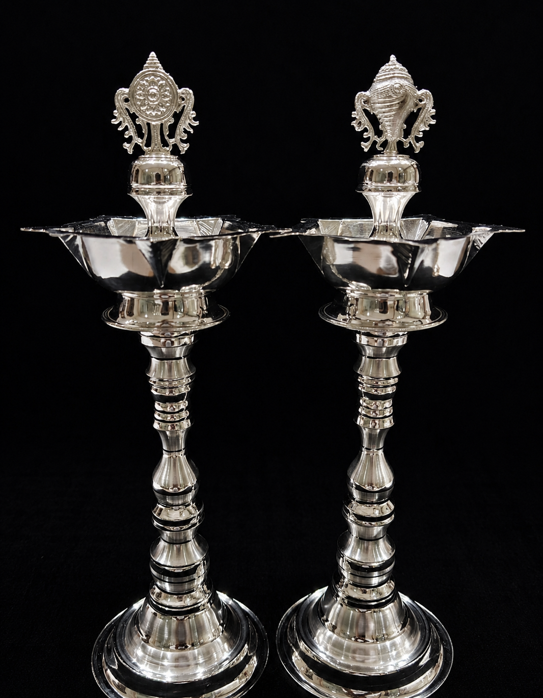 Casting ShakuCharam Lamp